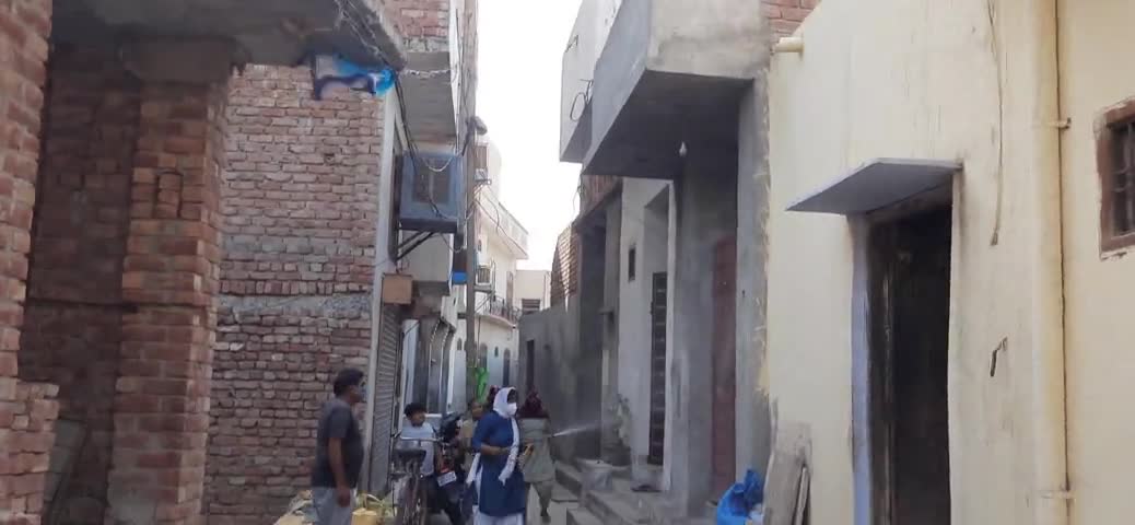 तोशाम: भिवानी जिले में सेनिटाइजेशन प्रक्रिया करवाई गई
#sanitization #coronawarriors
