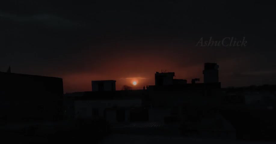 अति सुन्दर सूर्यास्त
By #ashu_lyricist

#iamashu #AshuClick #viral #photography #photo #PhotoOfTheDay #sunset #sun #pic