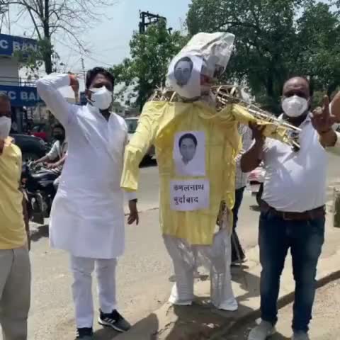 पथरिया: #DeshVirodhiKamalnath
देश द्रोही कमलनाथ की गिरफ्तारी की मांग करते हुए, मध्यप्रदेश में 173 स्थानों पर पुतला दहन किया गया