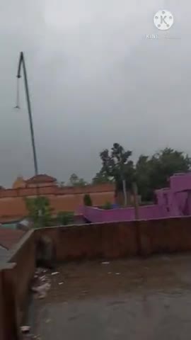 तूफ़ान यास का कहर सरायकेला शहर में प्रखंड में भी जारी सभी शतर्क् रहे घर में रहे #toofanyaash #seraikella