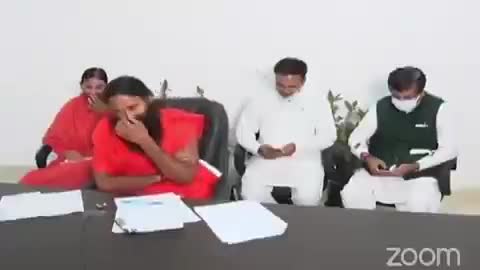 राष्ट्रवादी स्वदेशी कवच पहनने के बाद..सच में गिरफ्तार तो किसी का बाप नहीं कर सकता..किसी का भी बाप...   #BabaRamdev