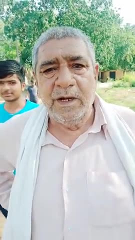 चरखी दादरी: ghikara gaav me galli saaf krwane hetu #indiapublic #publicnews24 
﻿