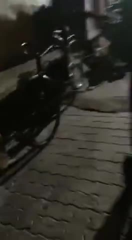 कानपुर: कानपुर में वार्ड 9 के समाजसेवक अतुल मिश्रा क्षेत्र को बीमारियों से बचाने के लिए आये दिन करा रहे है। फॉगिंग #kanpurnagar