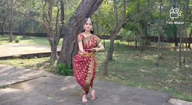 #khushi J.Shree भिलाई #भारतनाट्यम अंतर्राष्ट्रीय प्रतिभाशाली #बुन्देलखण्ड कि बेटी 
को हार्दिक  #शुभकामनाएं #पवनघुवारा