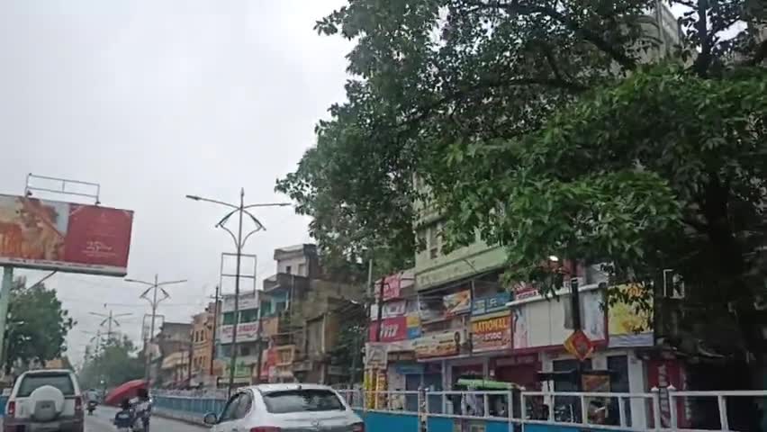 बोकारो में यास का असर आज भी जारी रहेगा। मंगलवार से हो रही बारिश अगले 24 घंटे तक राज्य में जारी रहेगी।
#yaascyclone