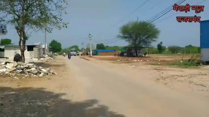 mohi में एक कैची पर मिले खुले तार बिजली की कैंची पर नंगे तार नजर आते हुए जो कि एक खतरे का आगाज है #znews#newsreportar