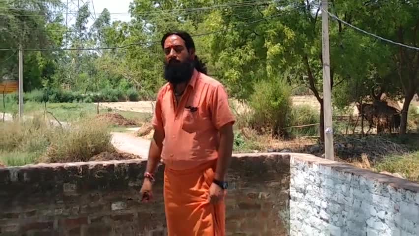 #shivsankar #Damaruwale
#HAR #HAR #Mahadev
#Swami #Deepkanand #Giri #Maharaj