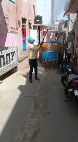 काेराेना राेकथाम हेतु वार्ड 14 में सेनीटाईजेशन किया
#काेराेना काे हराना है....