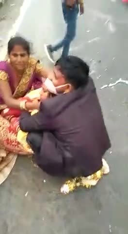 Khatrnak Accsident :- Jhajha News
शादी करके जाते वक्त हुआ खतरनाक एक्सीडेंट देखिए फुल वीडियो#BittuRajYadav#BittuMusicWorl