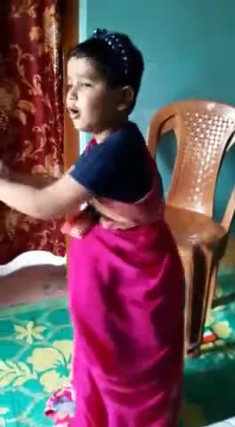 बांसबगड़ के अनमोल के डांस की दीवानी हुई दुनिया सोशल मीडिया पर अब तक लाखो लोगो ने देखे आप भी देखे पब्लिक ऐप के साथ
#indi