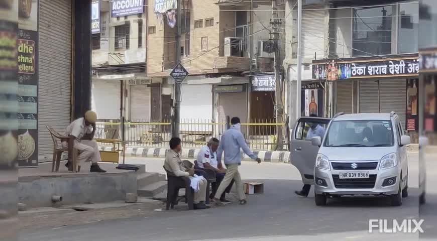 हनुमानगढ़: चुपके से🙏
निस्वार्थ सेवा भाव
हमेशा की तरह
पुलिस भाईयो और बहनों के लिए #वीरेंद्र कुमार जी गोयल
और संयोगी कान्हियां कुमार