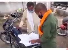 #bareily  शेरगढ मोहम्मदपुर हत्याकाण्ड का मुख्य आरोपी सुखदेव हत्या कर फरार चल रहा है हत्यारा दे रहा धमकी फैसला करने की