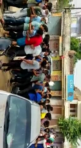 #पलसाना में #वैक्सीन लगवाने की होड करते युवा