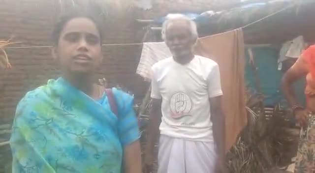 आधार कार्ड राशन कार्ड होगें नही ओर#बालक बाल मजदूरी कर रहा#17  साल से#चक्कर लगा रहे हैं कागज के लिए तो#योजना केसे मिलेगी