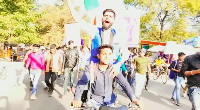 #डॉ_अम्बेडकर_विद्यार्थी_संगठन #davs द्वारा निकाला गया #भारतीय #संविधान #गौरव #यात्रा 
#राम_सोलंकी #prashanttandan