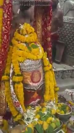 इंदौर: जय श्री महाकाल #नित्य_दर्शन
श्री महाकालेश्वर ज्योतिर्लिंग का आज का #भस्म आरती श्रृंगार दर्शन
🔱04 जून 2021 #शुक्रवार🔱