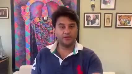 ज्योतिराज सिंधिया ने शेयर किया मैसेज कोरोनावायरस लोगों को प्रकट करी अपनी सांत्वना #vedantsamachar #gwalior #scindia