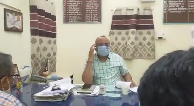 फलोदी SDM मिडिया से दुरियां बनाते हुए, गहलोत सरकार के प्रसासनिक अधिकारी का पत्रकार के साथ बात करने का लहजा देखिए
#29NEWS