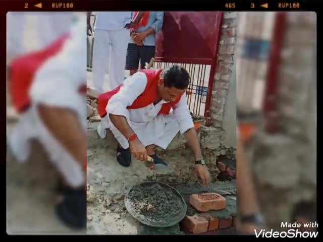 विधायक प्रत्याशी सरोजनीनगर ने आपने हाथों से हनुमान मंदिर का निर्माण कार्य शुरू किया।
#रोहित_श्रीवास्तव