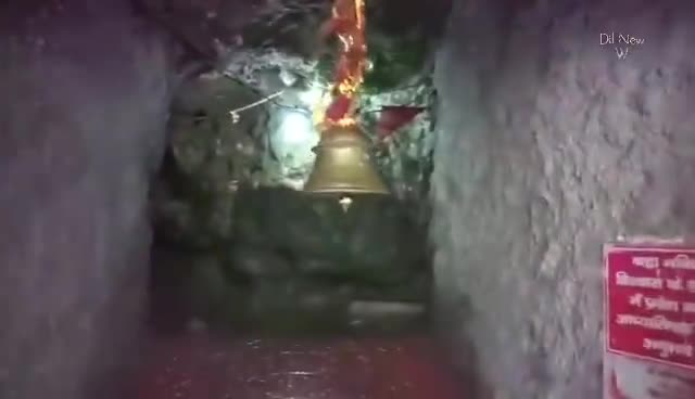 दर्शन करे "माँ वैष्णो देवी" की ।
जिनके दर्शन मात्र से ही सभी दुख और संकट भाग जाए । #जय_माँ_वैष्णो_देवी 🙏🙏🙏#7250028850