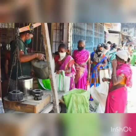 #कमालगंज क्षेत्र के #महमदपुर #अचला ग्राम में #राशन #वितरण में धांधली पर एसडीएम सदर ने किया #धांधली मे #कोटा #निलंबित