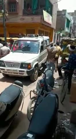 कृष्णा होटल में आपत्तिजनक हालात में पकड़े गए युवक युवतियां: पुलिस ने आपत्तिजनक सामग्री भी की जप्त#crimeupdate