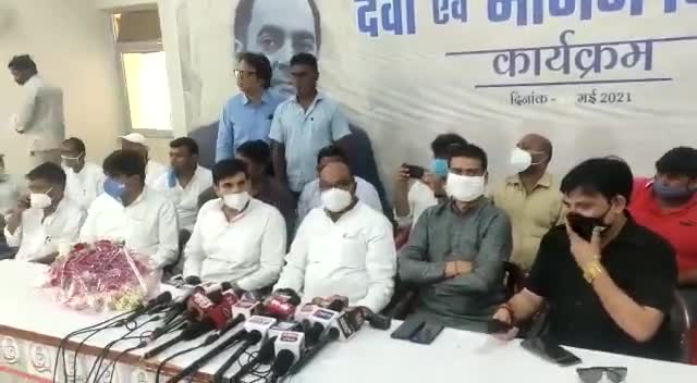 समाजवादी पार्टी के पूर्व राष्ट्रीय प्रवक्ता अनिल यादव कांग्रेस में शामिल

अजय लल्लू Ji ने ग्रहण कराई सदस्यता

#Ajay Kuma