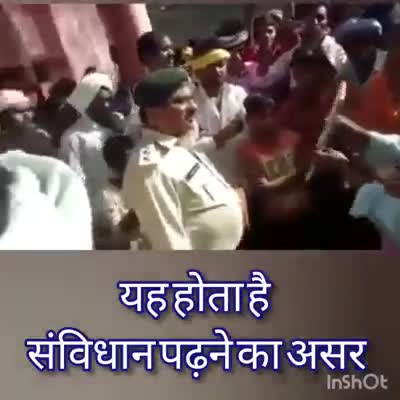 #भारतीय_संविधान हीं हर समस्याओं का हल है ❓
  ईवीएम हटाओ लोकतंत्र बचाओ अभियान 💪 #जय_संविधान 💪 #इंकलाब_जिंदाबाद 💪