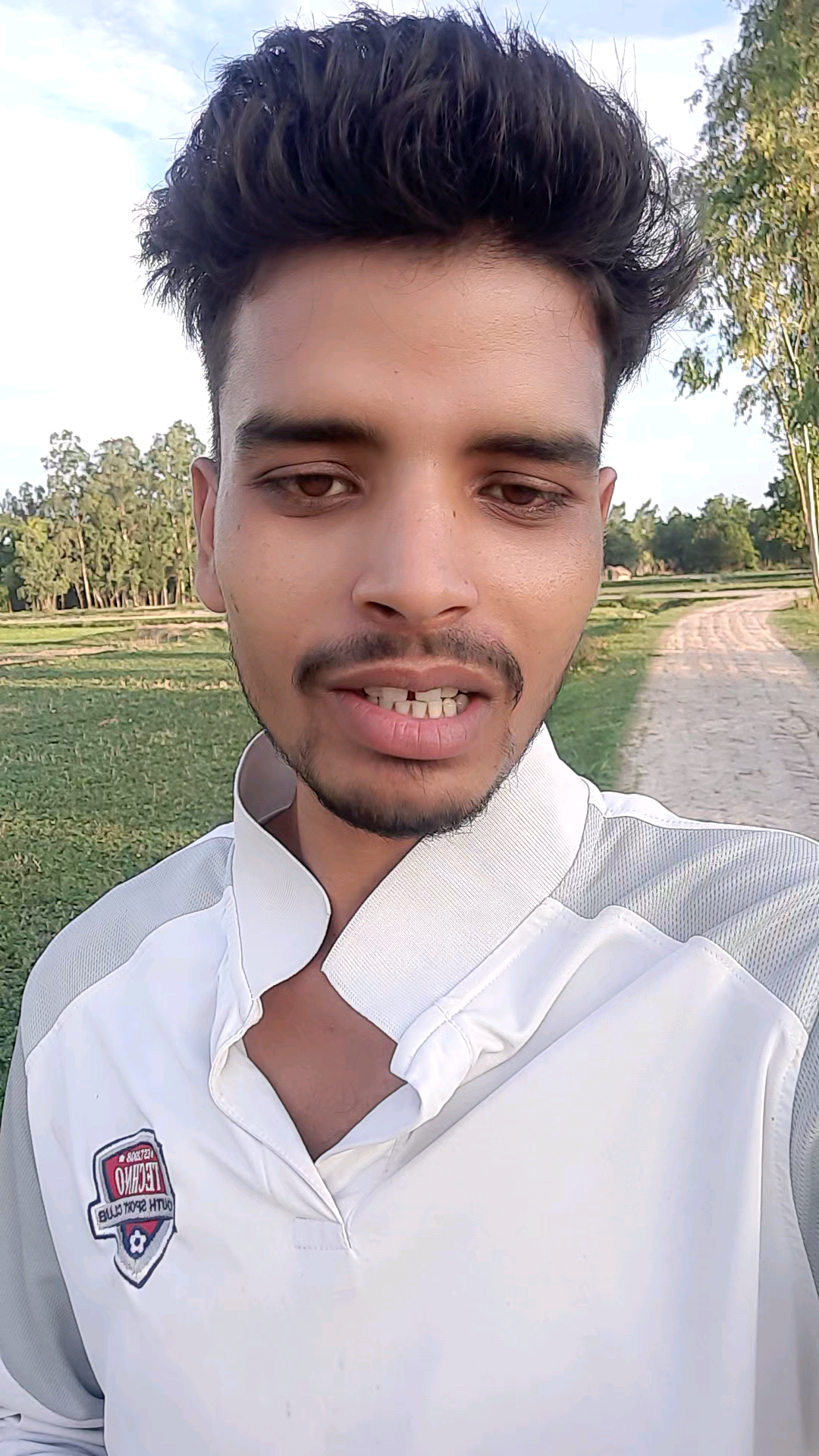 sc|/st एक्ट नया झूठा मामला सामने आया है
सवर्ण आर्मी के राष्ट्रीय अध्यक्ष भी बच न सके
#करणी_सेना
