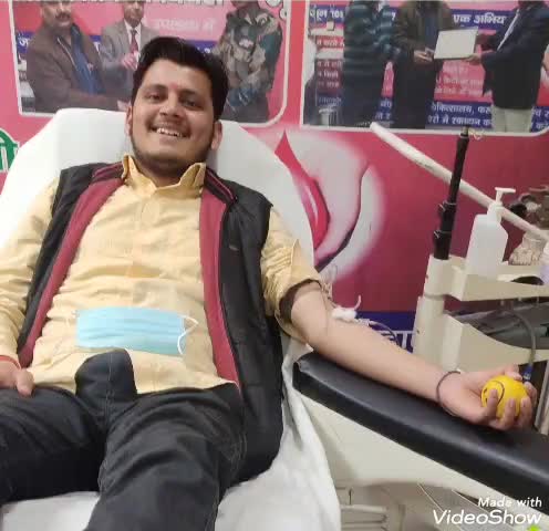 #विश्व_रक्तदान_दिवस के अवसर पर आप सभी से अपील कि बेहतर स्वास्थ्य और जरूरतमन्द की मदद के लिए समय समय पर रक्तदान जरूर करें