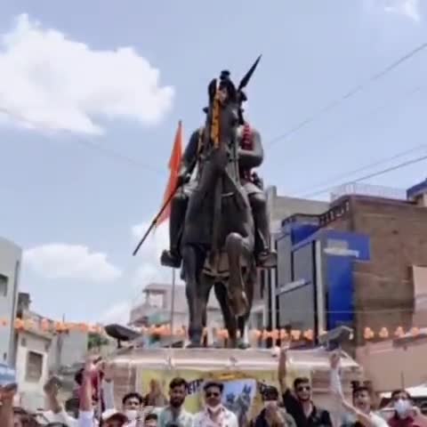 श्री राष्ट्रीय राजपूत करणी सेना बारां
के पदाधिकारियो व कार्यकर्ताओ ने #महाराणा प्रताप जी की 481 वी jaynti manayi