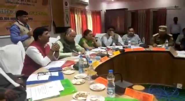 OldVideo
#जूता कांड संत कबीर नगर
जो ना देखा हो वह भी देख ले....