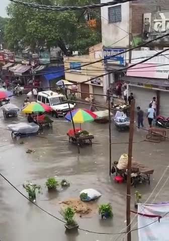 सासाराम नगर निगम में भ्रष्टाचार व्याप्त है।
निगम की व्यवस्था में सुधार के लिए आम आदमी पार्टी से जुड़ें। #9931018391. ✊