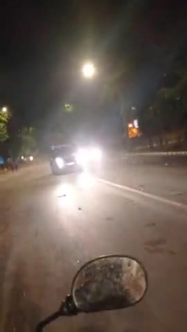 Yeh kuch din pehle ki baat hai raat ko me scooty par jaa raha tha tab dekha mene toofan se saare #trees toot gaye the.