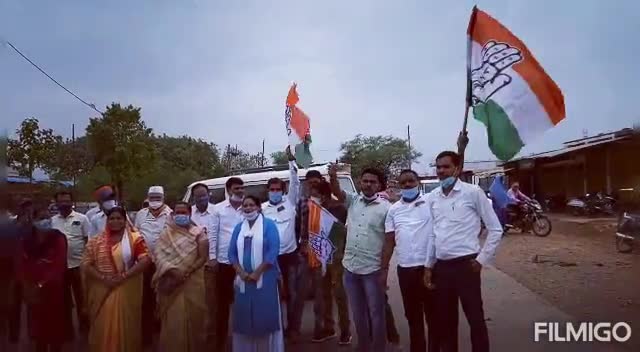 #ब्लाक कांग्रेस कमेटी के नेतृत्व में केंद्र सरकार के महंगाई के विरोध में 5 मिनट चक्का जाम किया गया विरोध प्रदर्शन किया।@