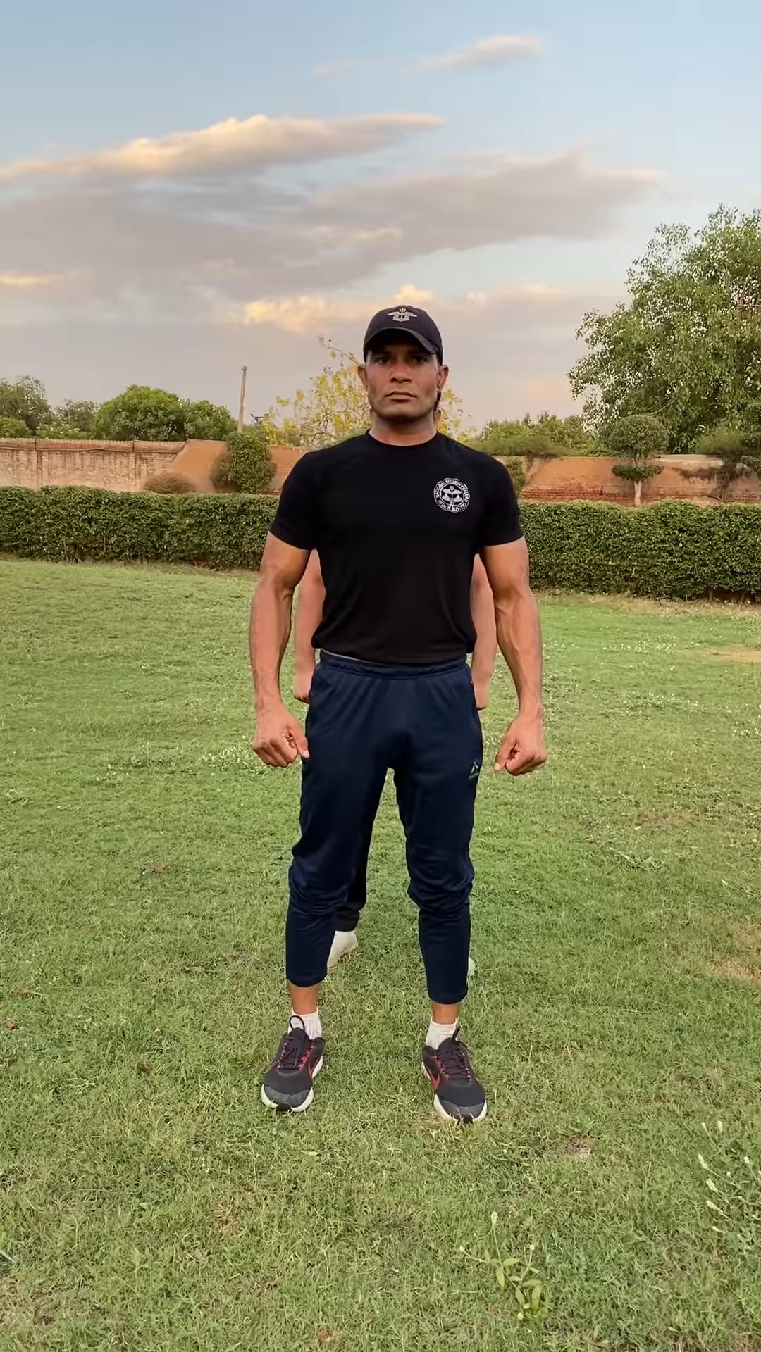 Knife attec sefty
चाकू के हमले से कैसे बचें जानें इस वीडियो में
#आत्मनिर्भर
#selfdefence
Kailash kushwaha Kulpahar