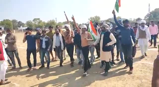 किसान बिल के विरोध में पिछले दिन किसान रैली में हम भी रहे  "किसान है तो हम है"
#nationalnews 
#किसानबिल