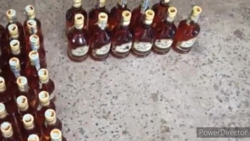 पांच लीटर विदेशी शराब के साथ एक गिरफ्तार#@@@##@@##पुपरी#@@#@@@##@@@#@