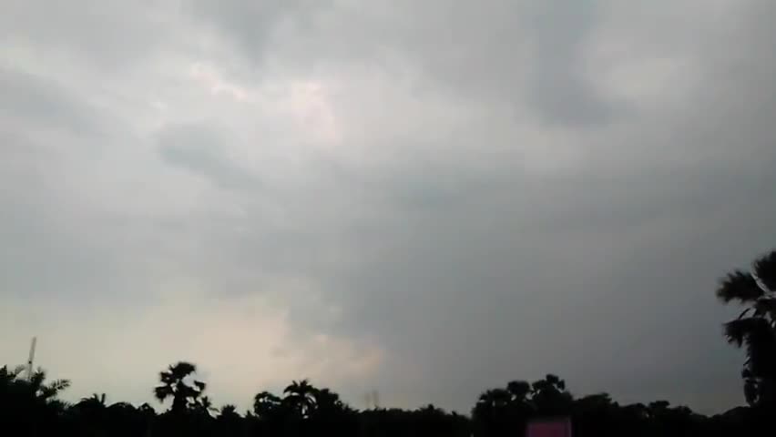 मधेपुर में फ़िर एक बार आंधी और तूफान का असर देखने को मिला।।
#Weather_reports
#Weathernews