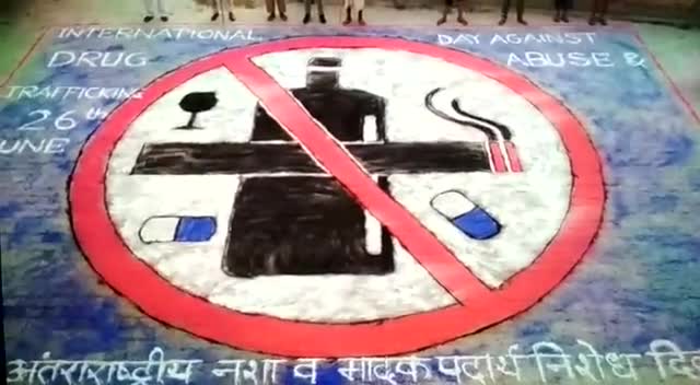 #InternationalDayAgainstDrugAbuse के अवसर पर गाँव #Bhadana #Jhajjar #Haryana की चौपाल से बेटी अंशुल शर्मा व उनके पिता