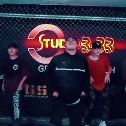 dance video went viral .......#adityamadhukar 
#nationalanchor #adityamadhukar