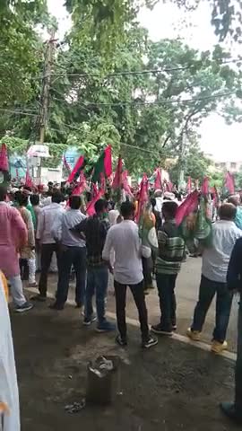मुशहरी: पप्पू यादव जी की रिहाई के लिए आज पटना में कोतवाली थाना के सामने जेल भरो आंदोलन किया गया
#करो_मरो_जेल_भरो