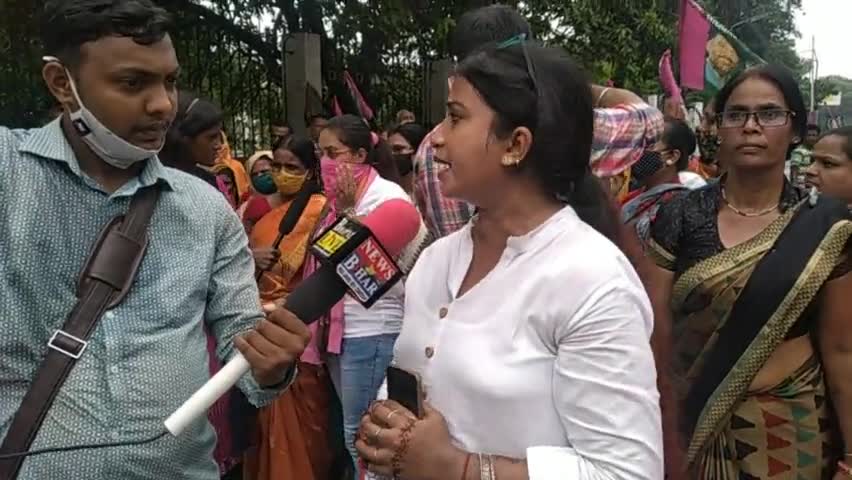 घोसवरी: संघर्ष से होगी साजिश की हार, पप्पू यादव को रिहा करो बिहार की निक्कमी सरकार। 

#करो_मरो_जेल_भरो