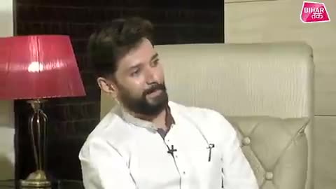 पासवान कैसे रो रहे हैं देखे देखे .
#Lok janshakti party#chirag
#neerajkumar152