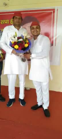 आज हमारे जिले के जिला अध्यक्ष श्री बब्बू यादव जी का जन्मदिन बड़े धूमधाम से मनाया गया और इस मौके पर##आपका दिलशाद खान जिला
