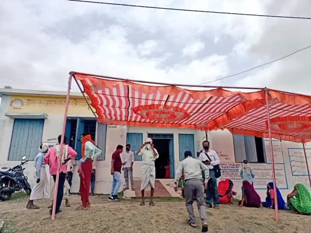 बड़वानी: आज उपस्वास्थ्य केंद्र पखालिया में कोविड वैक्सीनेशन सत्र लगा जिसमे 110% लोगो का कोविड वैक्सीन लगाया गया।
﻿#corona_vaccine