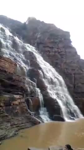 क्या अच्छा नजारा है #झरना
