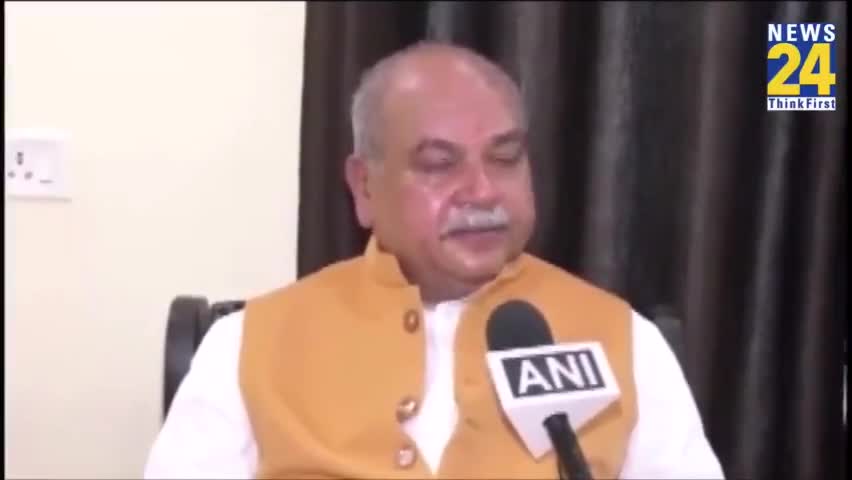 केंद्र सरकार चाहती है कि किसान आंदोलन का हल निकले ताकि किसान घर जाएं और खेती करें- कृषि मंत्री #nstomar 
#FarmersProtes