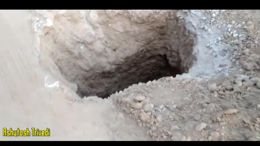 #GaneshNagarB में 6 फुट का गड्ढा बना मौत का कारण, जलदाय विभाग की लापरवाही


#iamashu #waterproblem #PHED #Viral #Gaddha