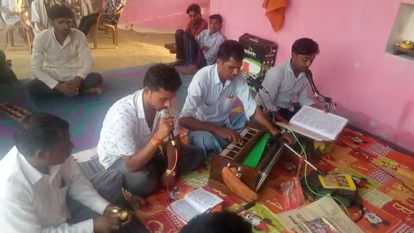 बिकौरा मे जिला कुर्मी क्षत्रिय समाज जिला सचिव सियाराम पटेल ने कराया #सुन्दरकान्ड 
#छतरपुर#बिकौरा